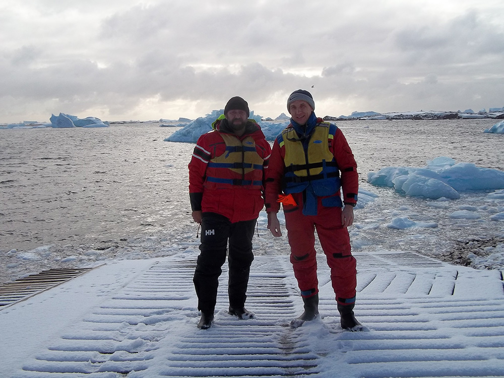 Зустріч із дослідниками Антарктики,  учасниками українських антарктичних експедицій:  Андрієм Утєвським, Оксаною Савенко, Дмитром Луценко!