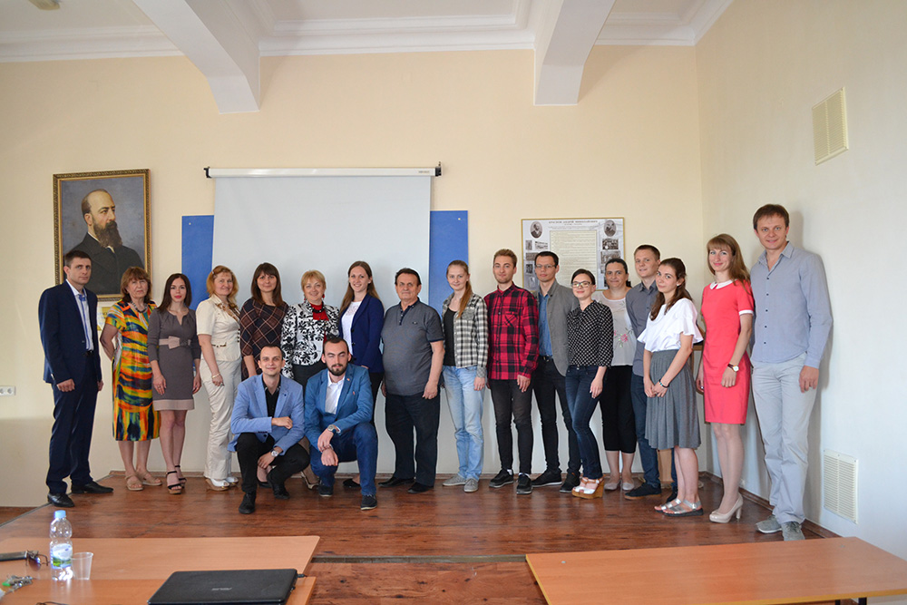 Вітаємо студентів кафедри із успішним захистом дипломних робіт!